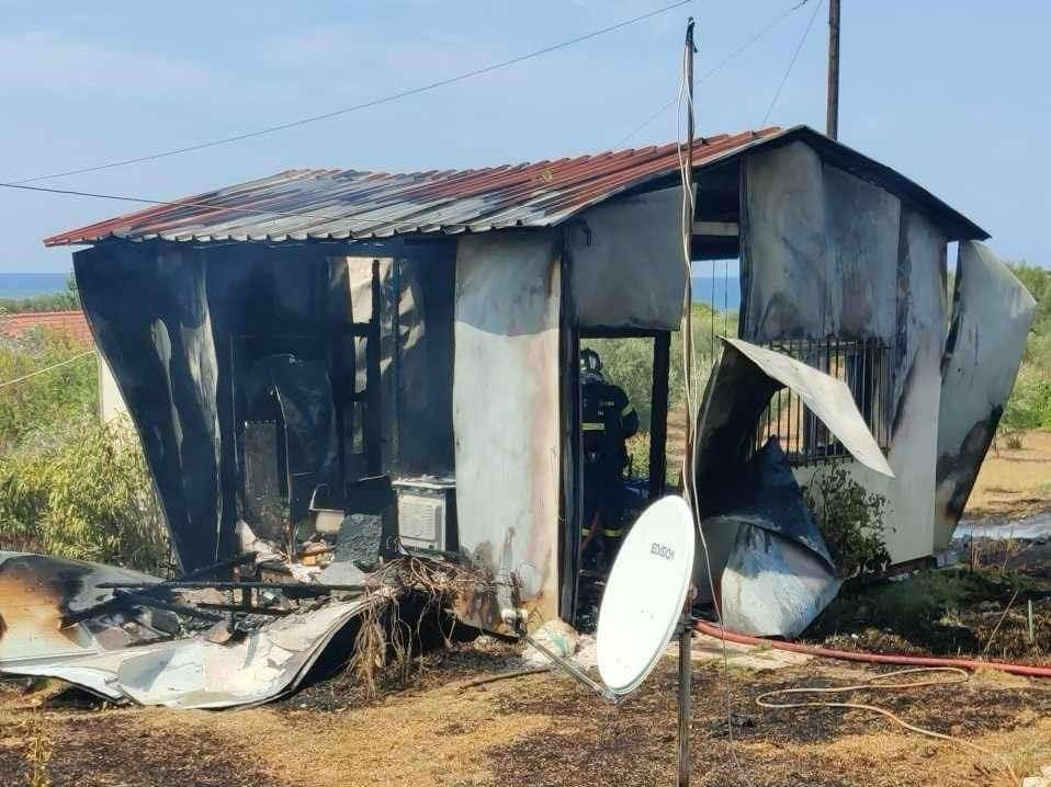 Έκρηξη και φωτιά σε σπίτι στην Κεφαλονιά – Σοβαρά τραυματίας ένας 65χρονος