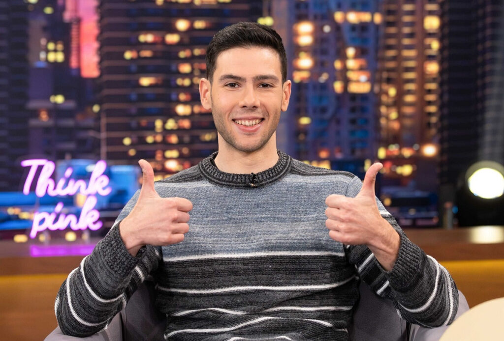 The 2Night Show – Ορεινή Μέλισσα: Εκατομμύρια views για τον μελισσοκόμο από την Ευρυτανία