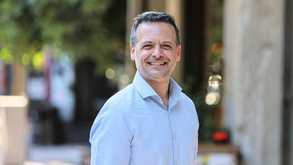 Χάρης Δούκας: Προσφυγή στη βάση του ΠΑΣΟΚ – Τους πρωταγωνιστικούς ρόλους, τους αποδίδει η κοινωνία