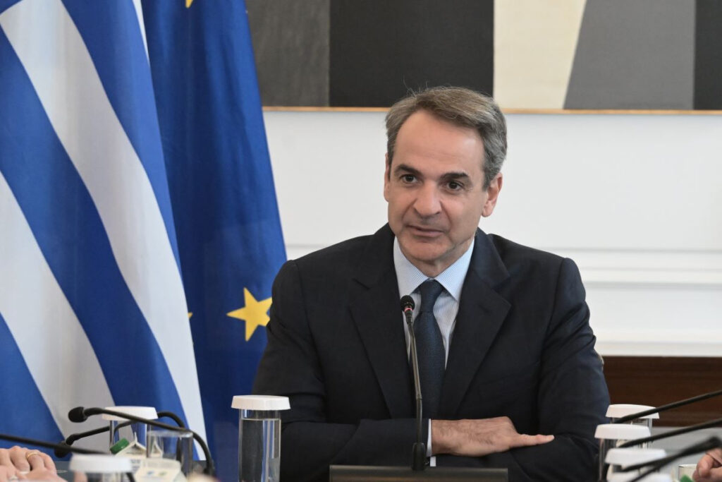 Έκτακτη σύσκεψη στο Μαξίμου υπό τον Μητσοτάκη για τις κινητοποιήσεις των αγροτών