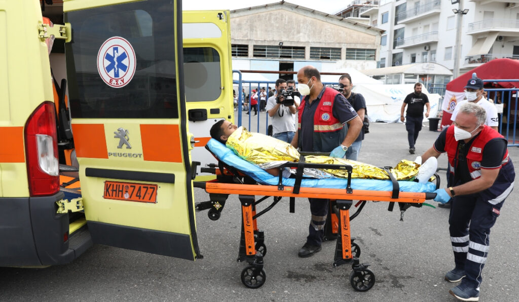 Σύσκεψη στο Μαξίμου με φόντο τα δικαιώματα των ναυαγών της Πύλου