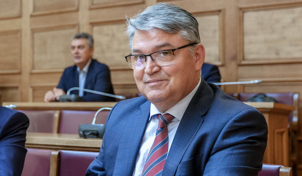 Νατσιός: Η κυβέρνηση δεν λέει τι θα περιέχουν οι νέες ταυτότητες – Δεν μιλήσαμε για αντίχριστους και 666