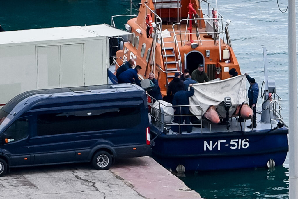 Νέες φωτογραφίες από τα συντρίμμια του μοιραίου F4 Phantom στην Ανδραβίδα