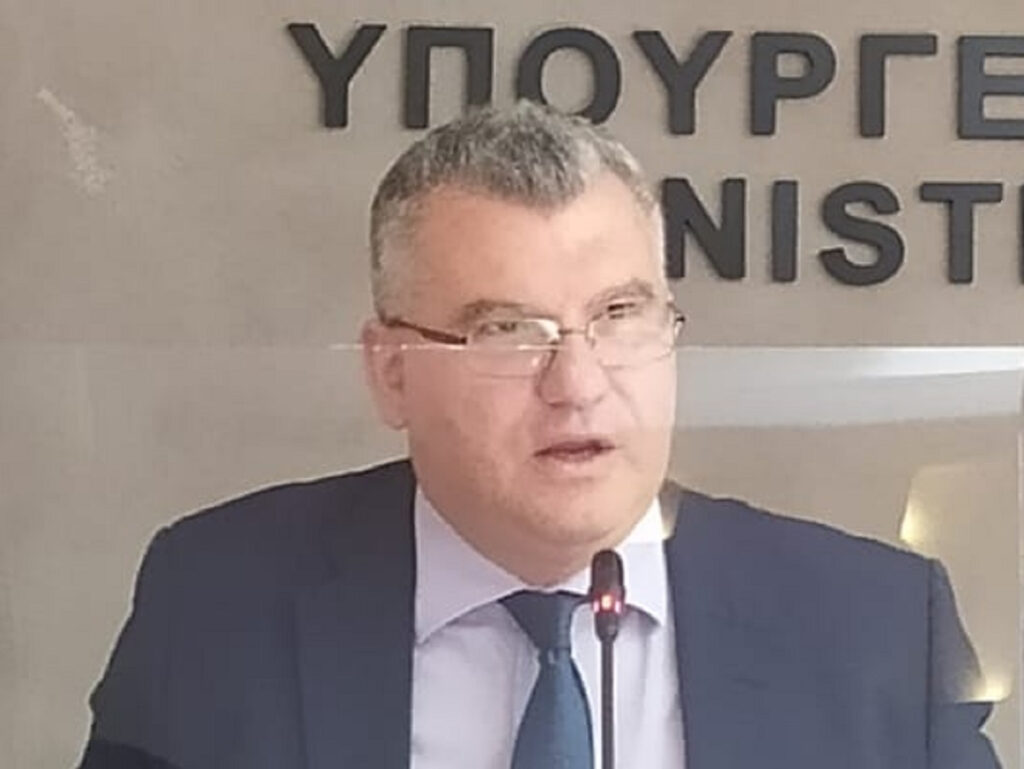 Χάρης Τσιλιώτης: Ο συνταγματικός ρόλος του Μονάρχη στο Ηνωμένο Βασίλειο