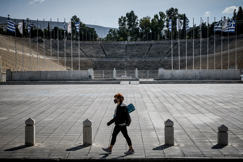 Πού εντοπίστηκαν τα 2556 κρούσματα, οι περιοχές που γίνονται «μαύρες»