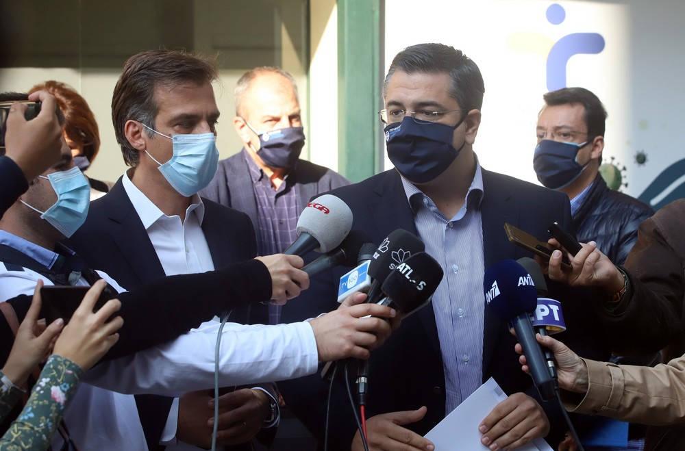 Τζιτζικώστας: Όποιος ζει στη Θεσσαλονίκη βλέπει παντού γύρω του κρούσματα
