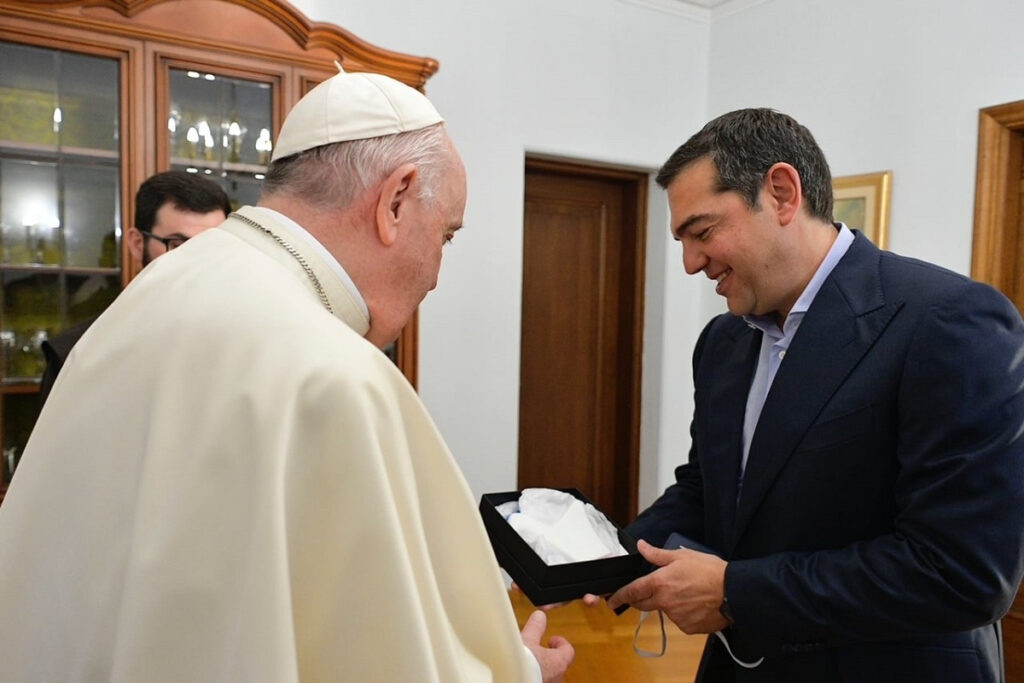 Αλέξης Τσίπρας – Πάπας Φραγκίσκος: Τι συζήτησαν για πανδημία, προσφυγικό και Πρέσπες