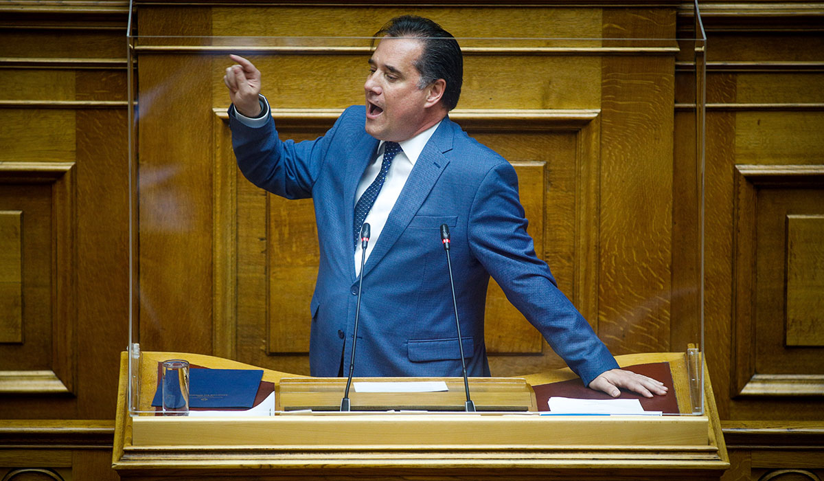Γεωργιάδης: Οι μειώσεις ΦΠΑ και ΕΦΚ στα καύσιμα δεν οδηγούν σε μείωση τιμών