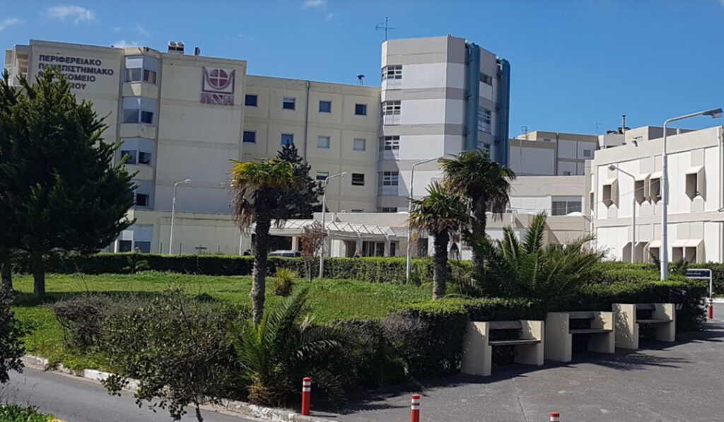 Ηράκλειο: Στη ΜΕΘ μετά το χειρουργείο ο 12χρονος που έπεσε από τον τρίτο όροφο