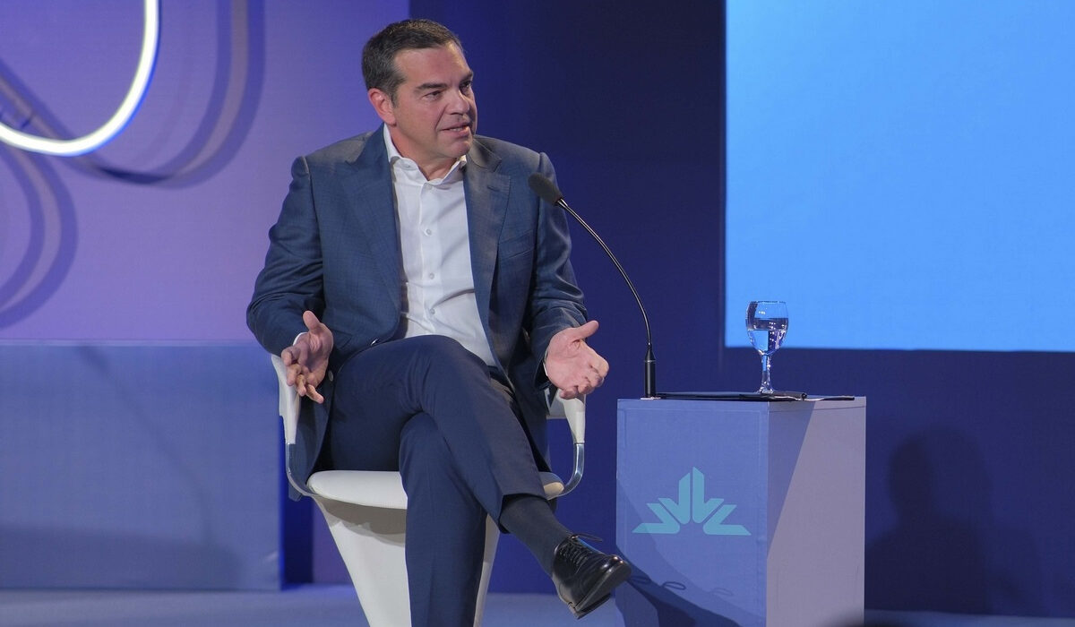 Τσίπρας για Ανδρουλάκη: Το μόνο πρόβλημα που έχει για να κυβερνήσει με τη ΝΔ είναι o κ. Μητσοτάκης; Όχι η Δεξιά;