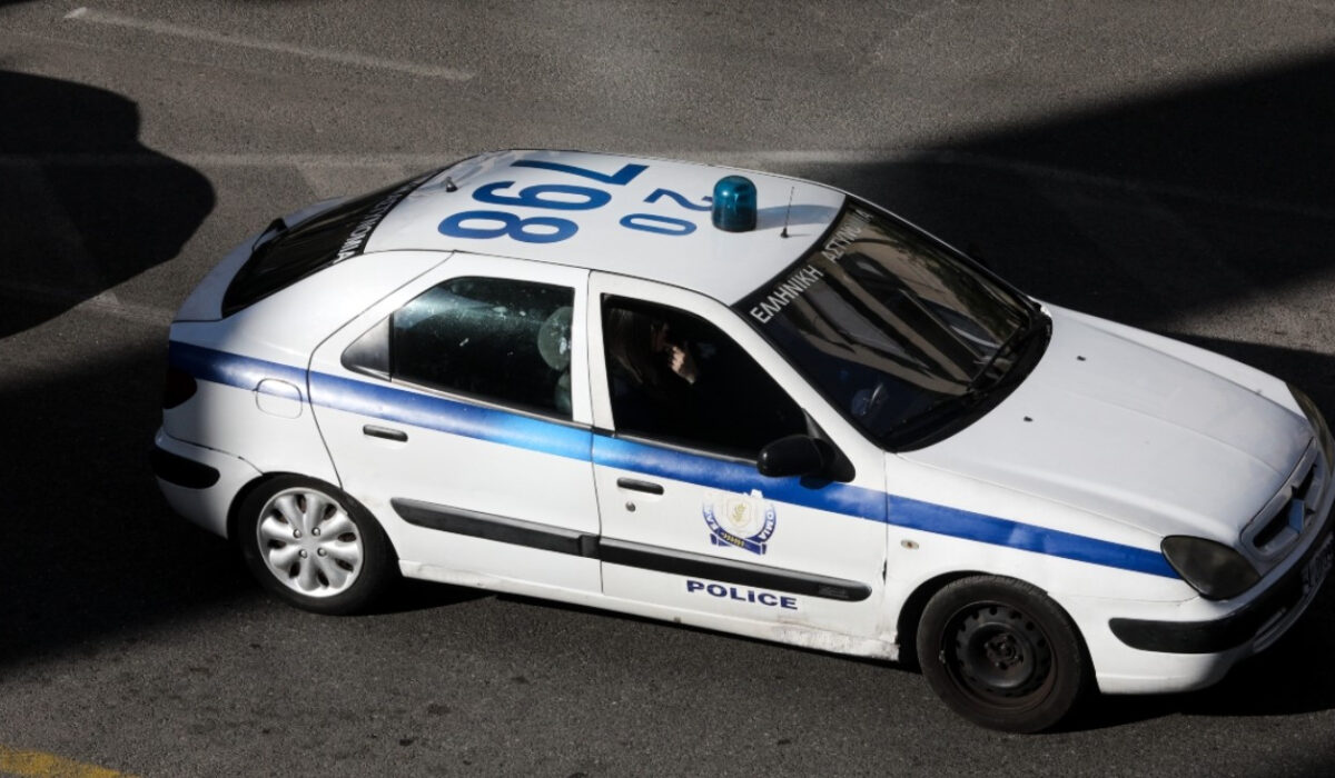 Εξάρθρωση σπείρας που έκλεβε καλώδια και αγωγούς χαλκού