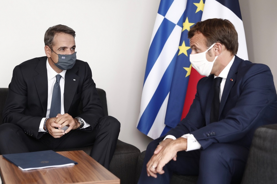 Μόνο στο iEidiseis: Στην Ελλάδα εντός του Σεπτεμβρίου ο Μακρόν