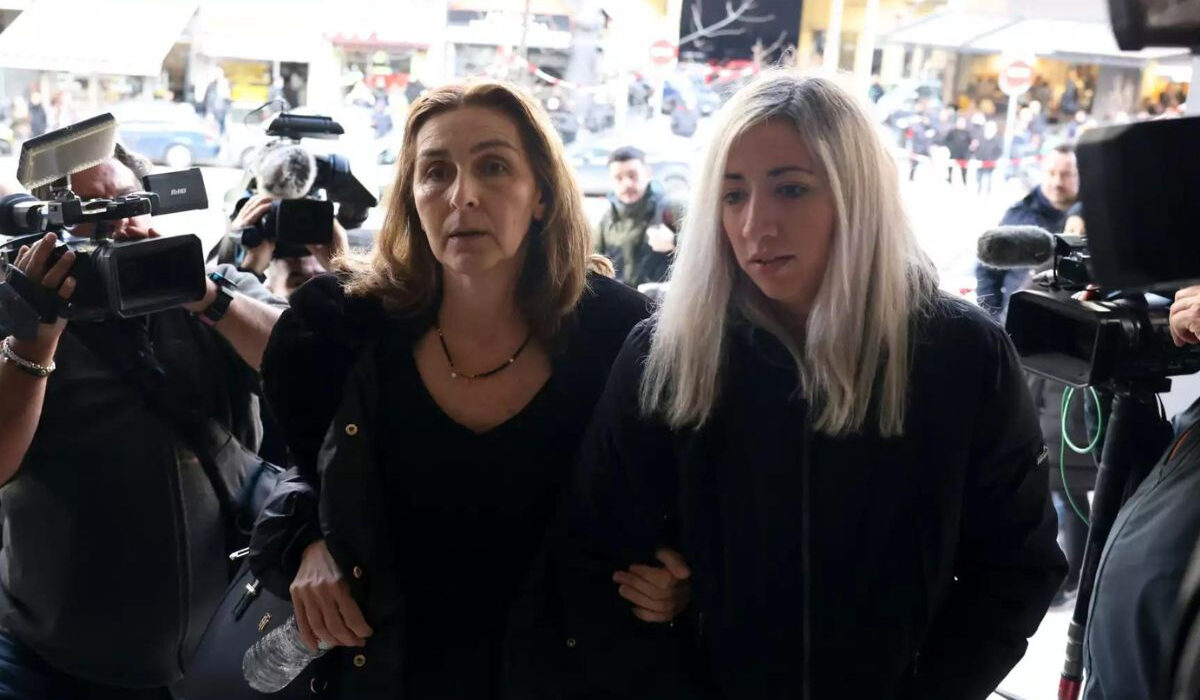 Ξέσπασε η μάνα του Άλκη: «Το δικό μου παιδί δεν θα πάρει ποτέ πτυχίο, άφησε τις σπουδές στη μέση»