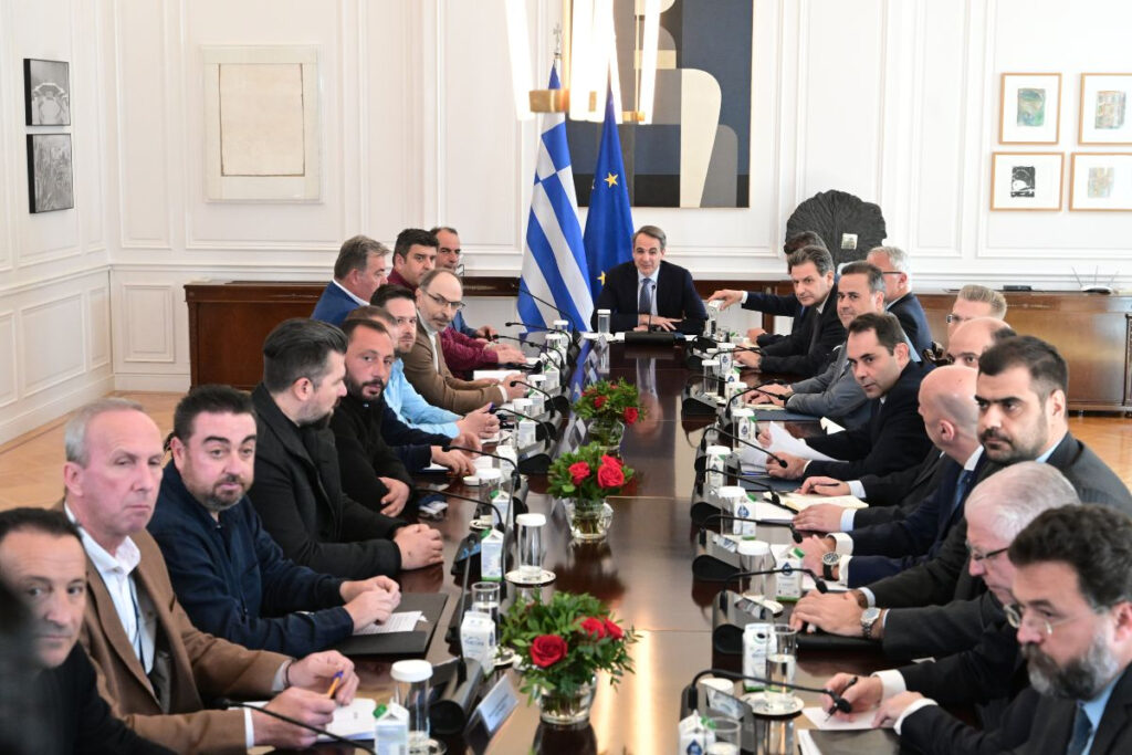 Μητσοτάκης σε αγρότες: «Είμαστε εδώ για να βρούμε λύσεις» – Σε εξέλιξη η συνάντηση στο Μαξίμου