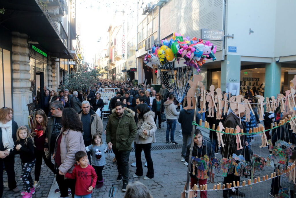 Πάσχα 2019: Το ωράριο των καταστημάτων τις γιορτές