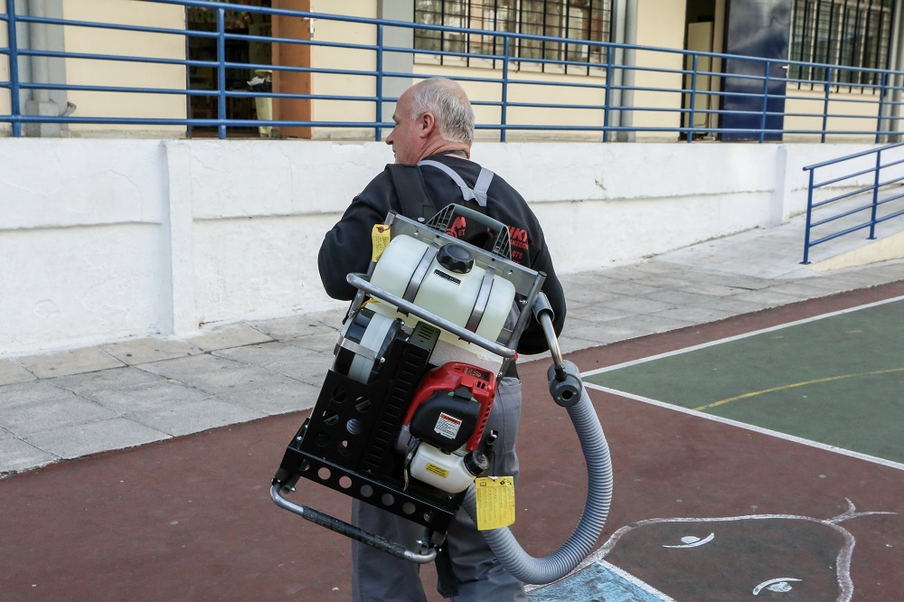 Κορονοϊός στην Ελλάδα: Θετική εκπαιδευτικός σε σχολείο του Δήμου Βάρης Βούλας Βουλιαγμένης