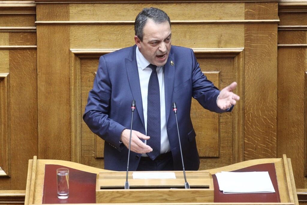 Πρώτη αντίδραση Στίγκα για το «μπλόκο» στους Σπαρτιάτες: Καταχθόνιες μεθοδεύσεις