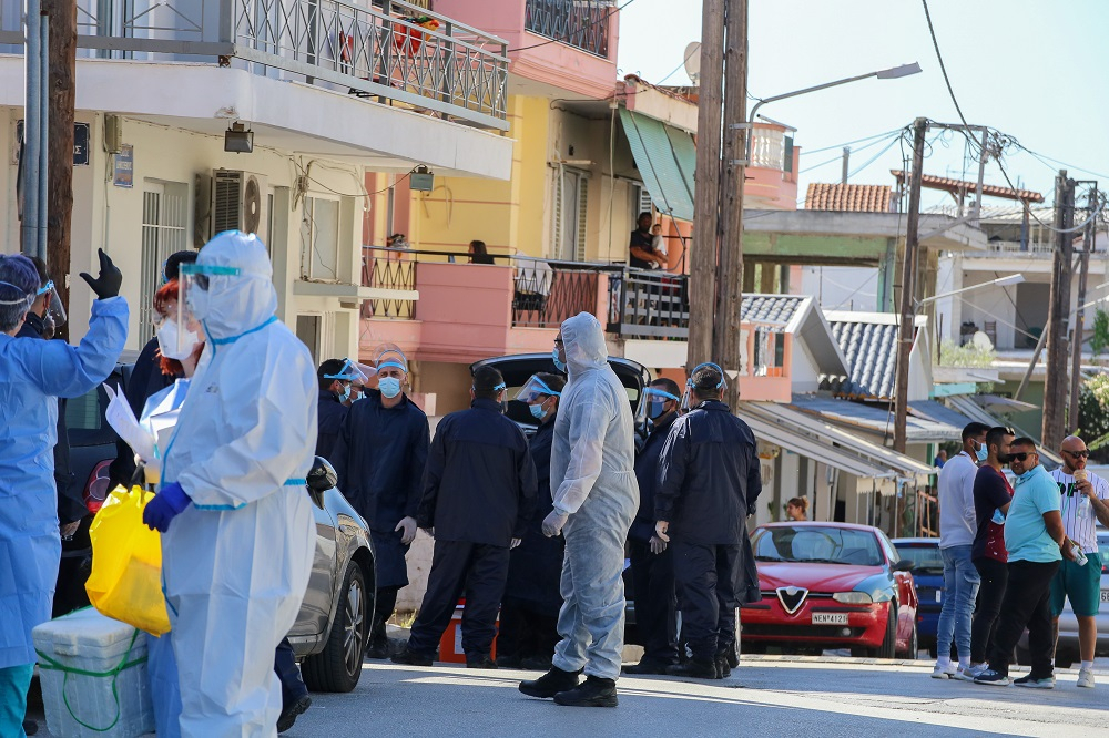 Λάρισα: Περισσότερα από 600 τεστ για κορονοϊό στη Νέα Σμύρνη