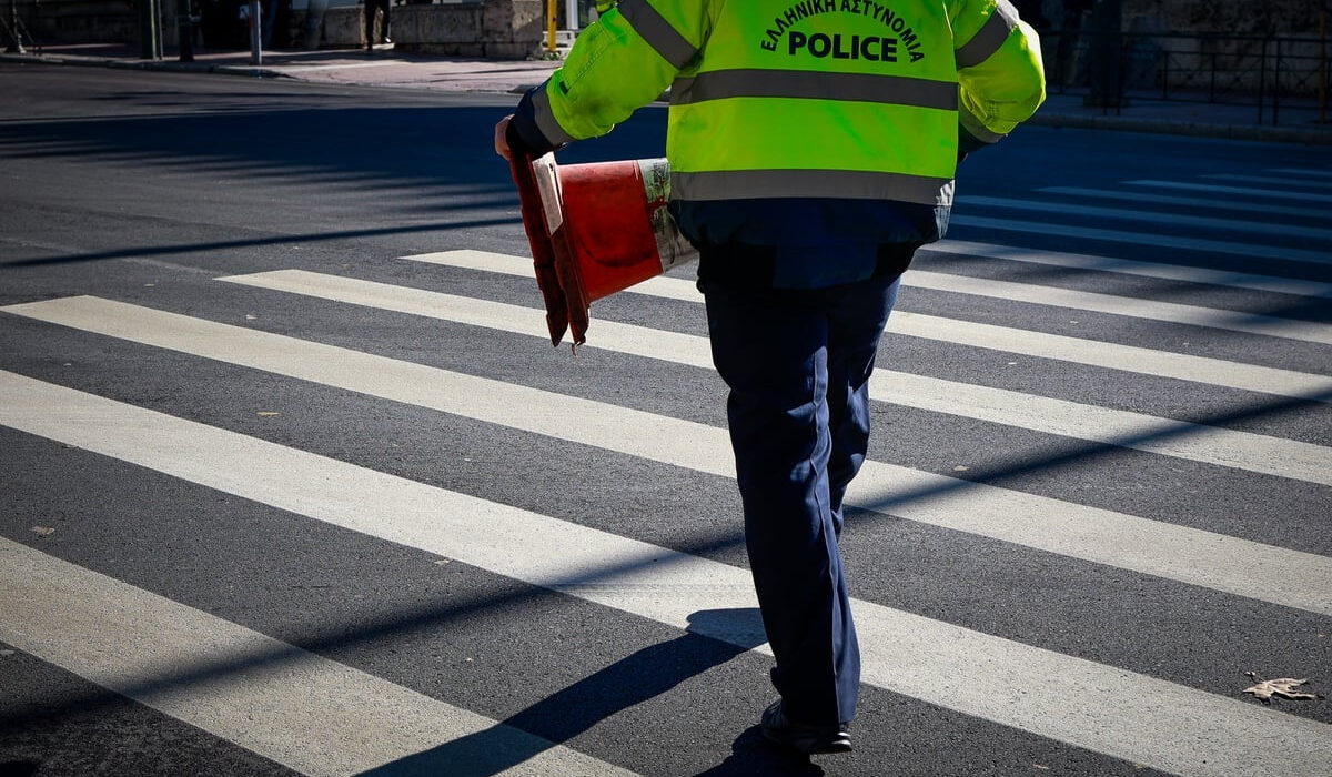 Κυκλοφοριακές ρυθμίσεις στην Αθήνα για την απεργία 28/2: Ανακοίνωση της ΕΛΑΣ για τους κλειστούς δρόμους
