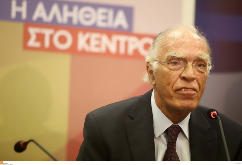 Το πρώτο ιατρικό ανακοινωθέν για τον Βασίλη Λεβέντη – «Κρίσιμη η κατάσταση της υγείας του»