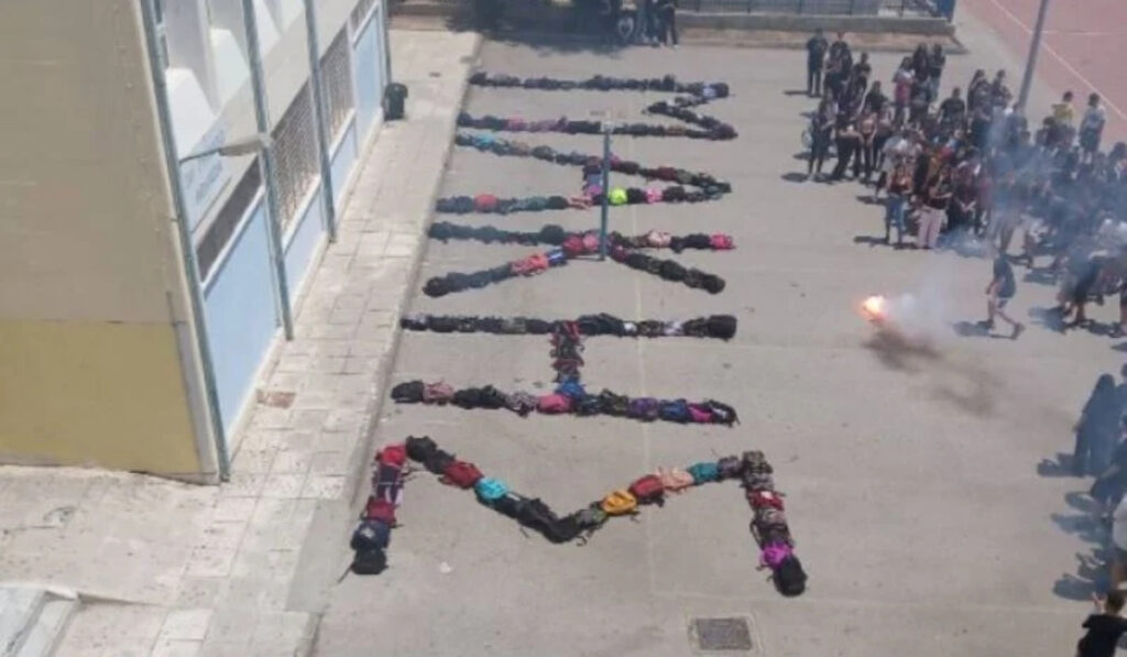Πατήσια: Η παιδική κατάθλιψη πίσω από την αυτοκτονία του 14χρονου; Οι πρώτες εκτιμήσεις