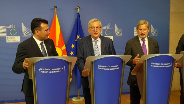 Γιούνκερ: Η Συμφωνία των Πρεσπών έγινε μεταξύ δύο κρατών, όχι κυβερνήσεων