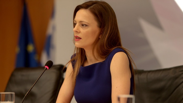 Αχτσιόγλου: Στο πλευρό των εργαζομένων, από κάθε θέση