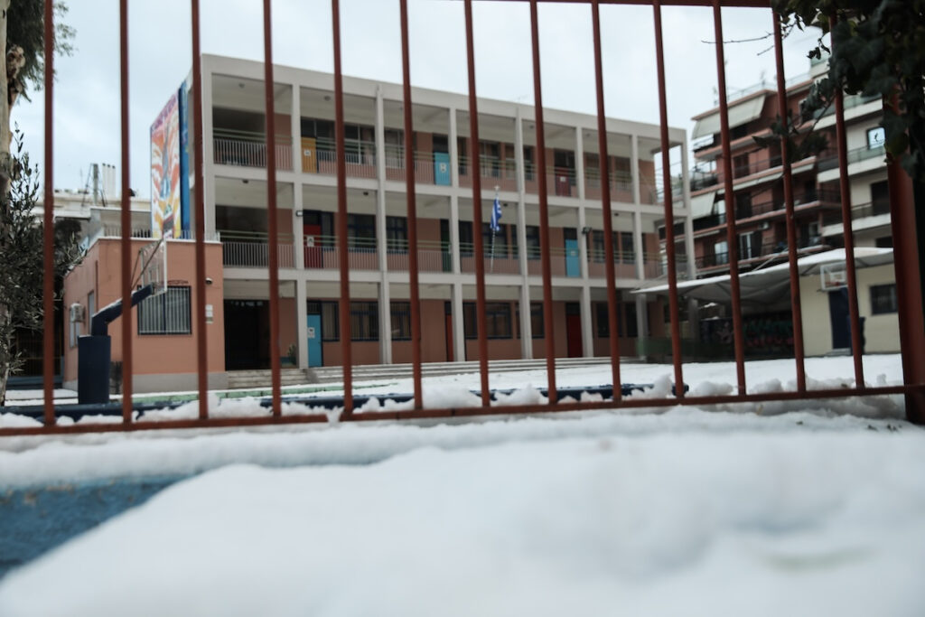 Κλειστά σχολεία 31/01: Η απόφαση για Βίλια και Ερυθρές