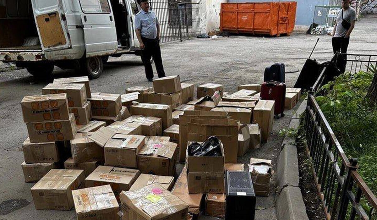 Κούτες γεμάτες εκατομμύρια ευρώ βρέθηκαν κοντά στο γραφείο του Πριγκόζιν