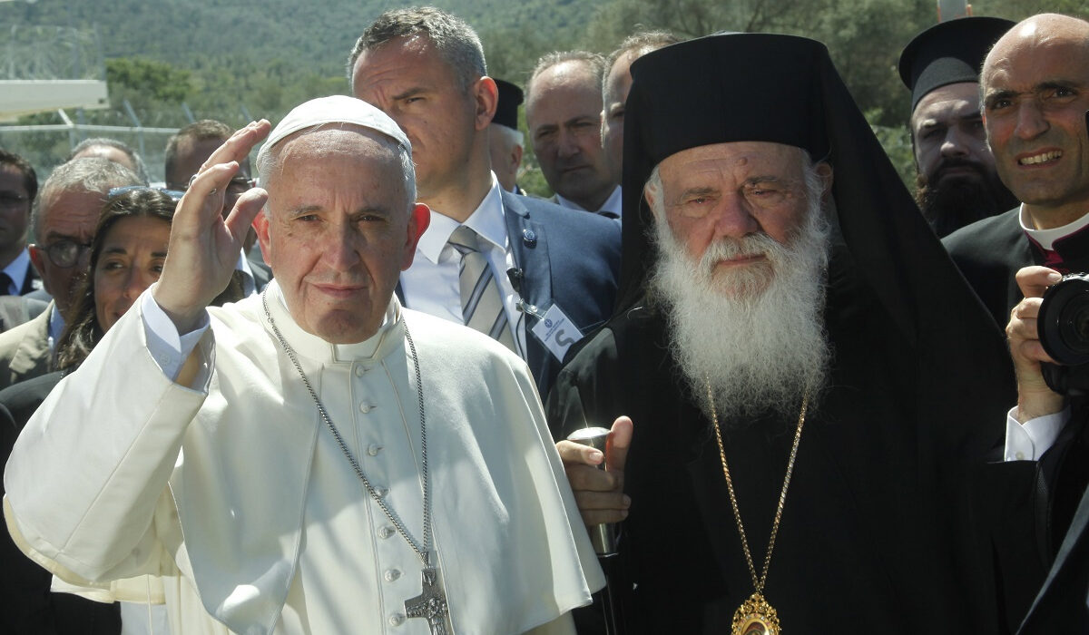 Στην Αθήνα ο Πάπας Φραγκίσκος – Ποιοι δρόμοι θα είναι κλειστοί