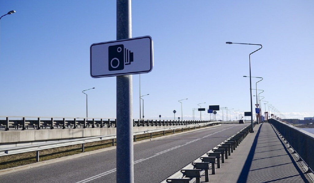 Πού μπήκαν κάμερες για όσους παραβιάζουν το κόκκινο φανάρι