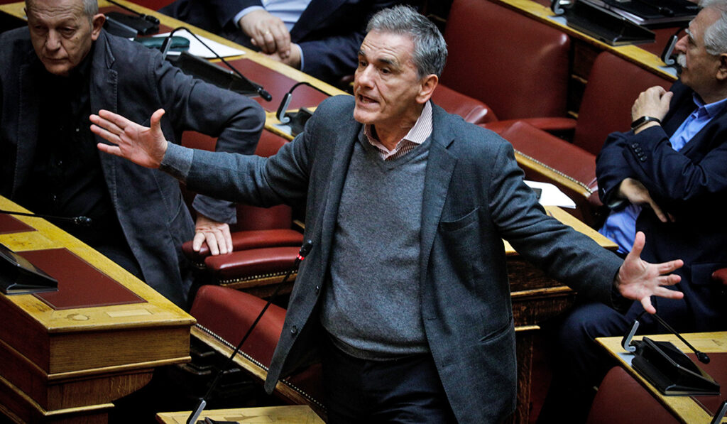 Τσακαλώτος: Απλά μαθήματα παρουσίασης οικονομικών στοιχείων για τους κ. Σταϊκούρα, Γεωργιάδη και Μητσοτάκη