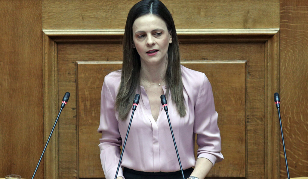 Στο «Αλεξάνδρα» νοσηλεύτηκε για μία εβδομάδα η Έφη Αχτσιόγλου