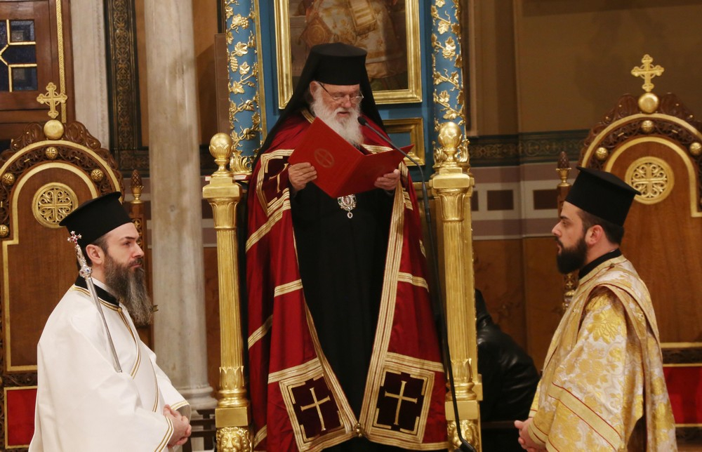 Ιερώνυμος: Αποφασισμένος να συγκρουστεί με την πολιτεία εάν δεν ανοίξουν σύντομα οι εκκλησίες