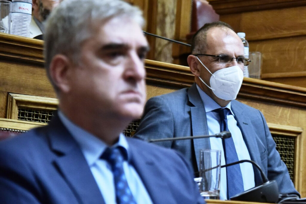 Σάλος με την παραδοχή της ΕΥΠ για την παρακολούθηση του Κουκάκη – Για νέες αποκαλύψεις μιλά ο δημοσιογράφος
