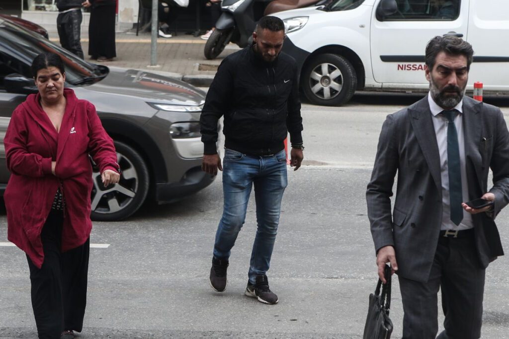 Θεσσαλονίκη: Ζητά την προφυλάκιση του αστυνομικού ο Εισαγγελέας – «Λόγω της εμπειρίας του δεν έπρεπε να πυροβολήσει»
