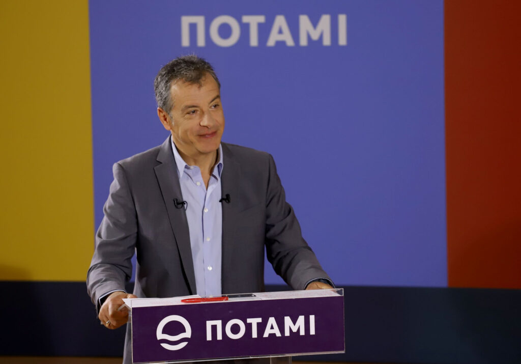 Θεοδωράκης: Το Ποτάμι είναι η μόνη κεντρώα φιλελεύθερη δύναμη