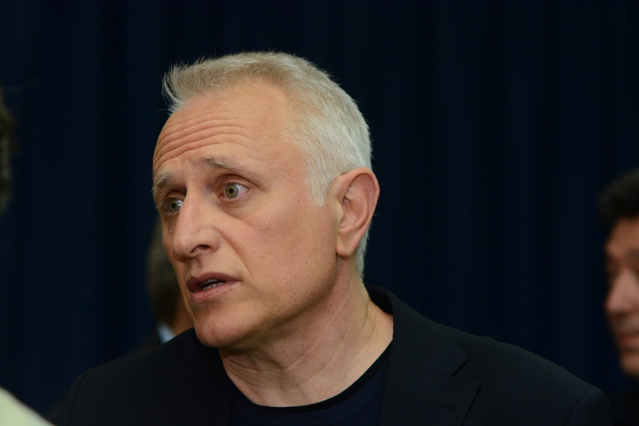 Ραγκούσης: Μπράβοι ξυλοκόπησαν αστυνομικούς στο Γκάζι
