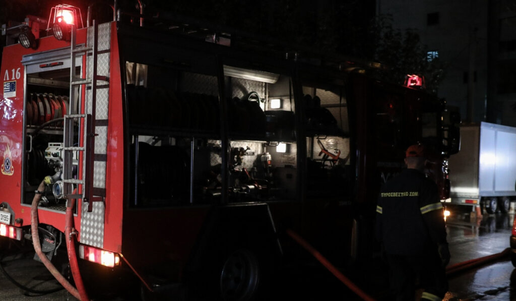 Υπό έλεγχο η φωτιά στο Σχιστό Κορυδαλλού