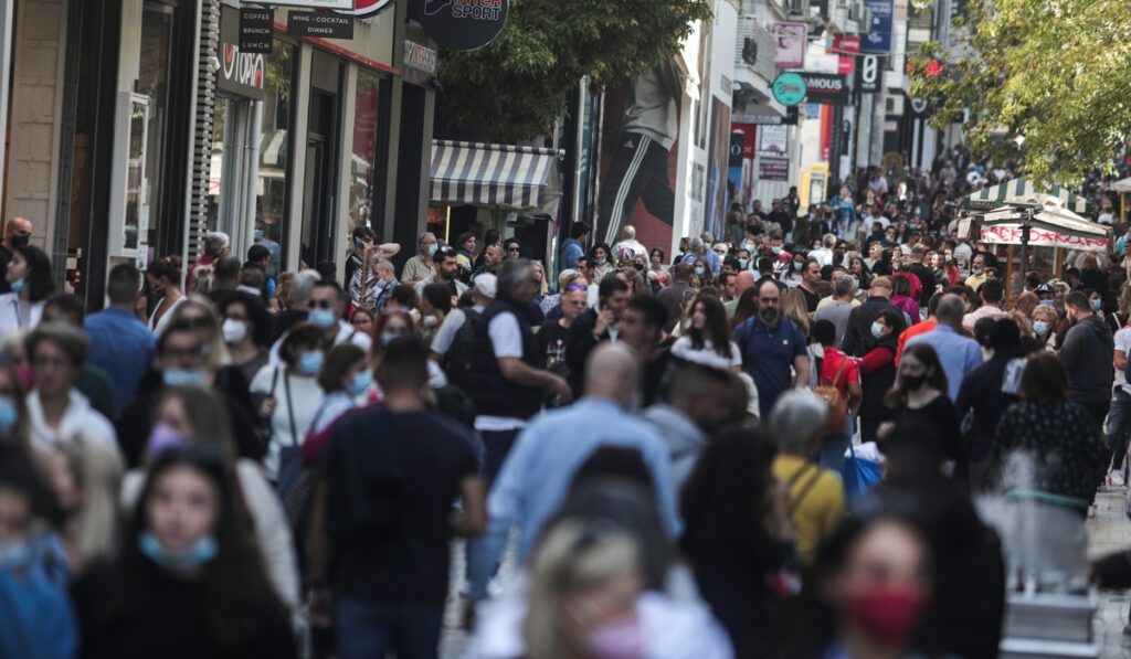 Πού εντοπίστηκαν τα 7.108 κρούσματα, όλες οι περιοχές: 1.826 στην Αττική, 1.200 στη Θεσσαλονίκη