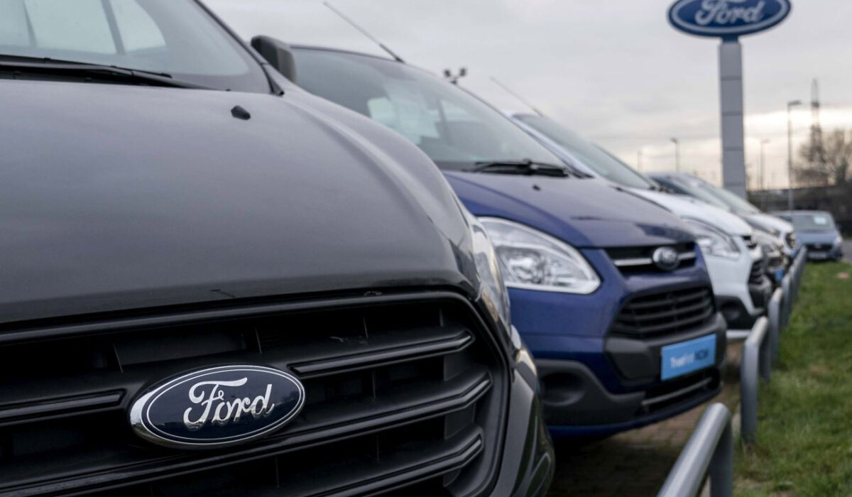 Η Ford θα «κόψει» πάνω από 5.000 θέσεις εργασίας στη Γερμανία
