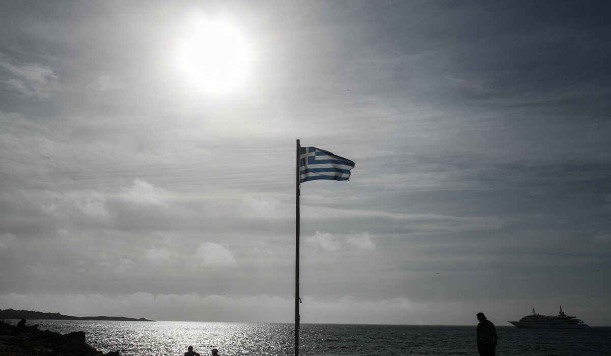 Καιρός: Ακόμα και στους 31 βαθμούς «σκαρφάλωσε» η θερμοκρασία στην καλοκαιρινή Πρωταπριλιά