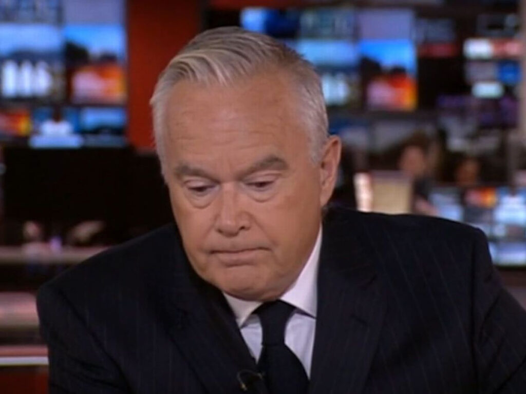 BBC: Ο Huw Edwards ο παρουσιαστής που κατηγορείται για σεξουαλικό σκάνδαλο