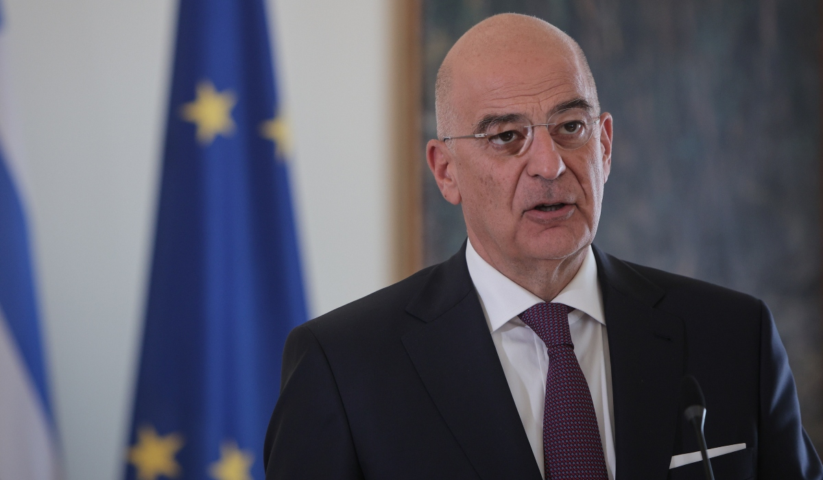 Δένδιας: Επικοινωνία με τον Κοσοβάρο πρωθυπουργό