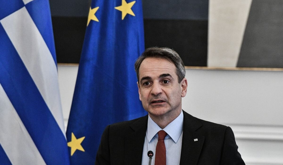 Παρέμβαση Μητσοτάκη στην ενδοκυβερνητική κόντρα για τους ισραηλινούς πυραύλους – Βούτυρο στο ψωμί του Τσίπρα