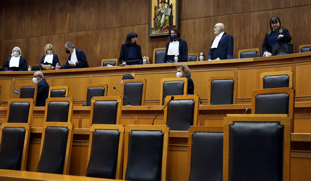 Πρωτοφανής παρέμβαση της Προέδρου του Ειδικού Δικαστηρίου όταν μιλούσε η Εισαγγελέας για τον Νίκο Παππά