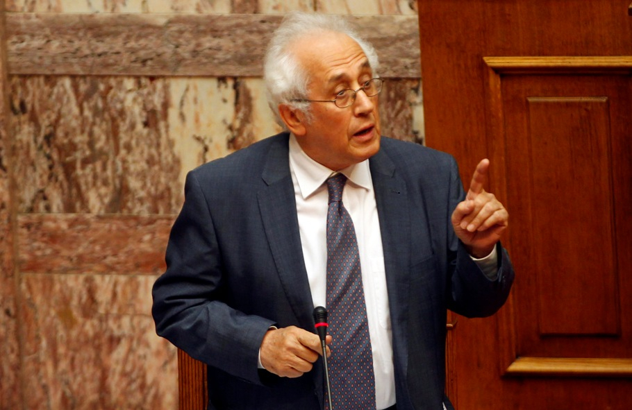 Κι επισήμως υπηρεσιακός υπουργός Εσωτερικών ο Αντώνης Ρουπακιώτης