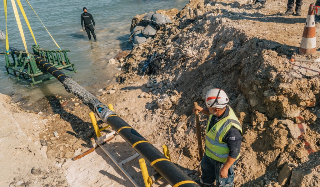 ΑΔΜΗΕ: Στην «πρίζα» η αναβαθμισμένη ηλεκτρική διασύνδεση Κυλλήνης – Ζακύνθου