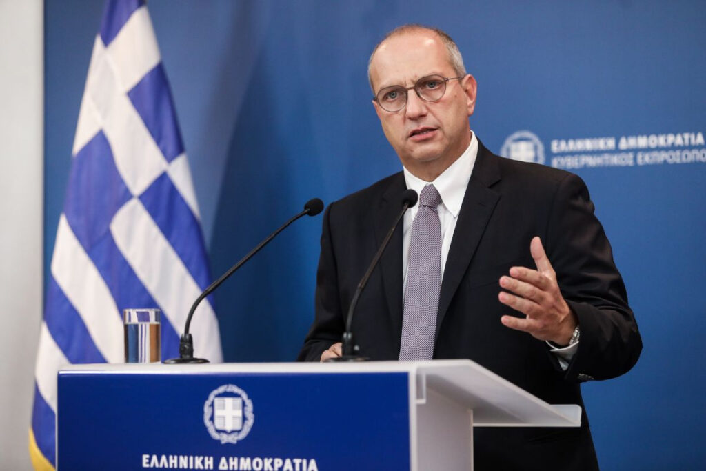 Οικονόμου για Τέμπη: Θα αποσαφηνιστούν τα αίτια της τραγωδίας και θα αποδοθούν ευθύνες