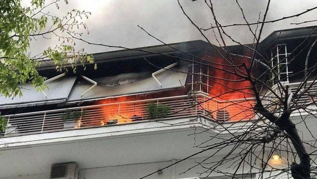 Φωτιά σε διαμέρισμα στο κέντρο της Θεσσαλονίκης